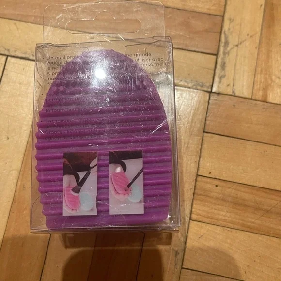 3/15$ perssonnelle Silicone Face Cleanser and Massager Brush Manual - Picture 3 of 4